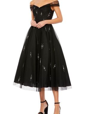 NWOT Mac Duggal Black Tulle Pearl Beaded Dress